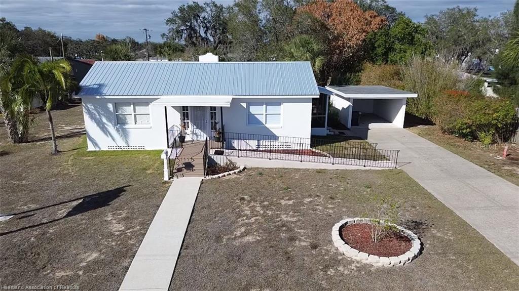 Photo of 930 W MAIN STREET AVON PARK FL 33825