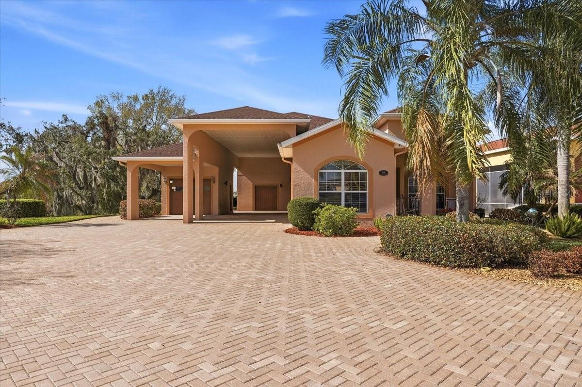Photo of 548 MEANDERING WAY POLK CITY FL 33868
