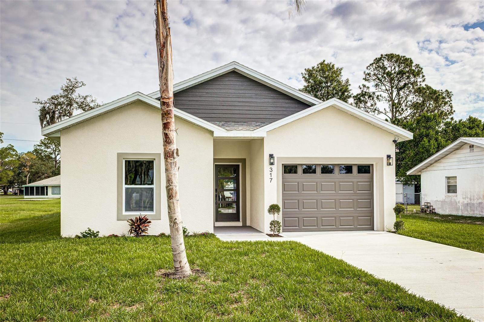 Photo of 317 QUAIL AVENUE SEBRING FL 33870