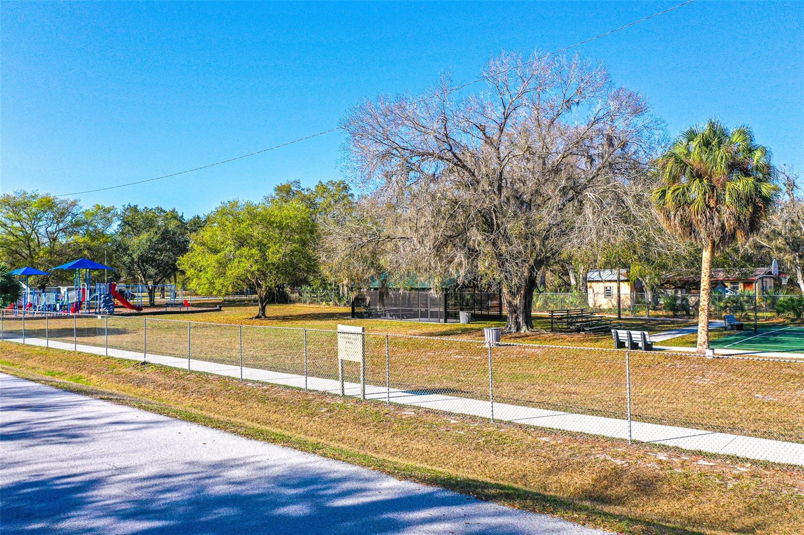 Photo of CENTRAL AVENUE MULBERRY FL 33860