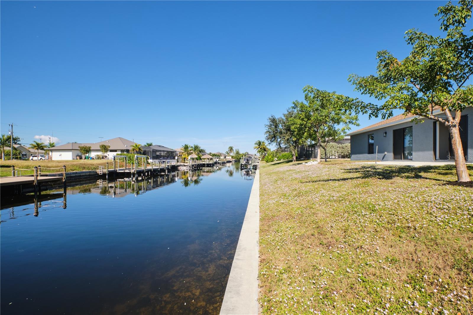 Photo of 3520/3524 SW 17TH AVENUE CAPE CORAL FL 33914