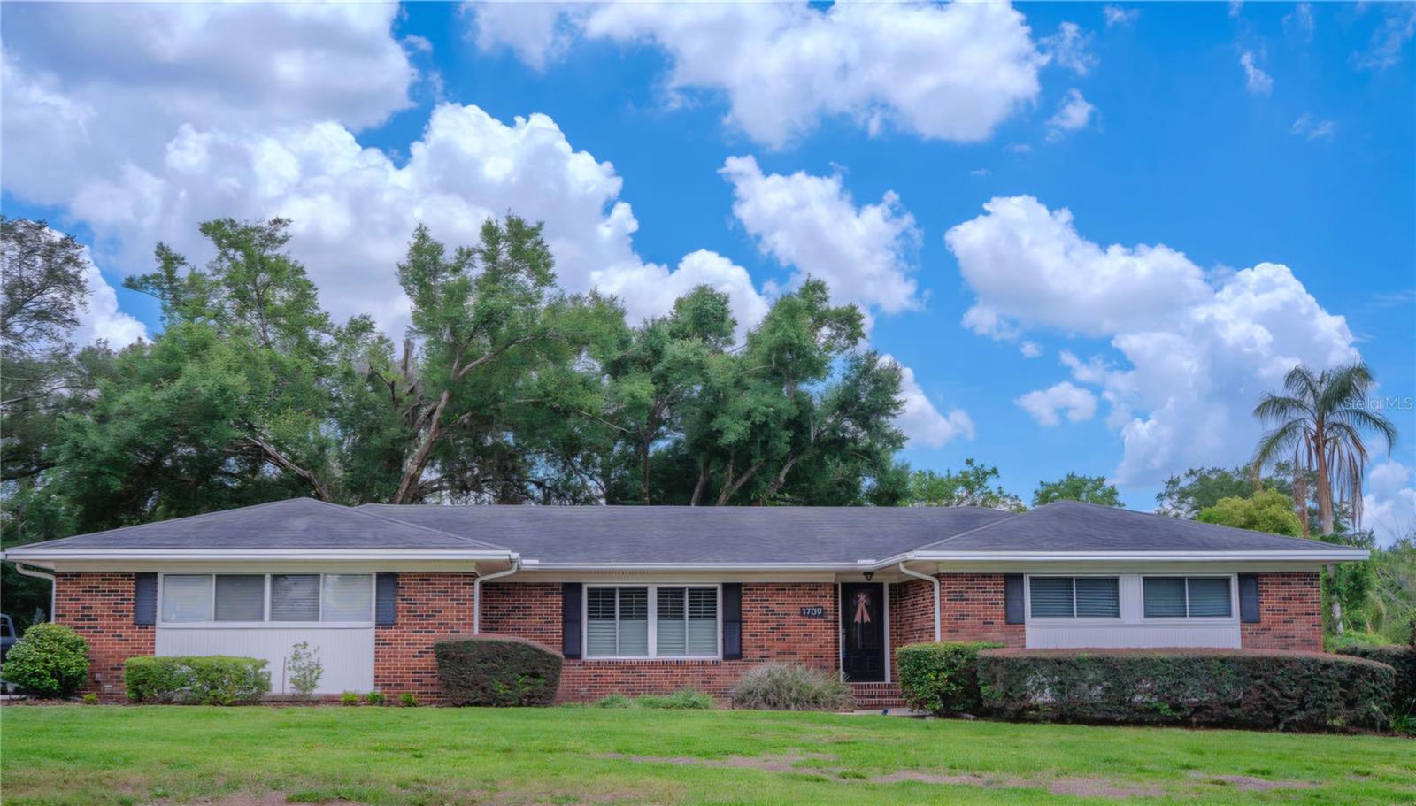 Photo of 1709 VIRGINIA COURT LAKELAND FL 33813