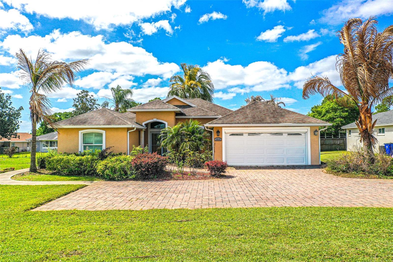 Photo of 3715 SEBRING PARKWAY SEBRING FL 33870