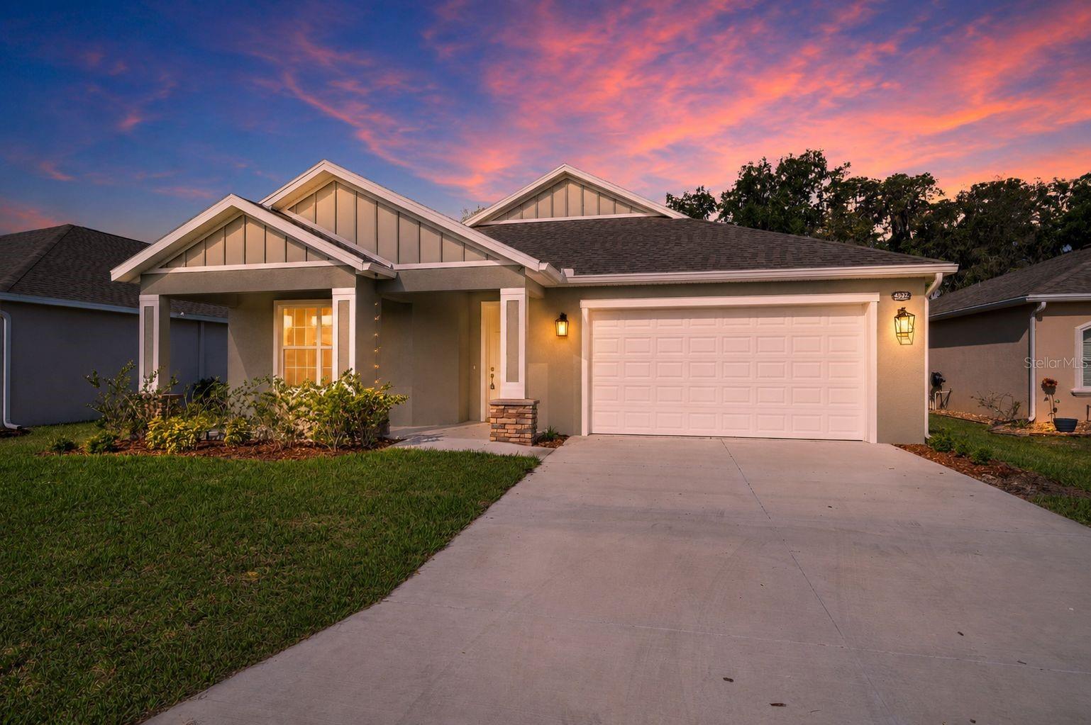 Photo of 4537 FAIRWAY OAKS DRIVE MULBERRY FL 33860