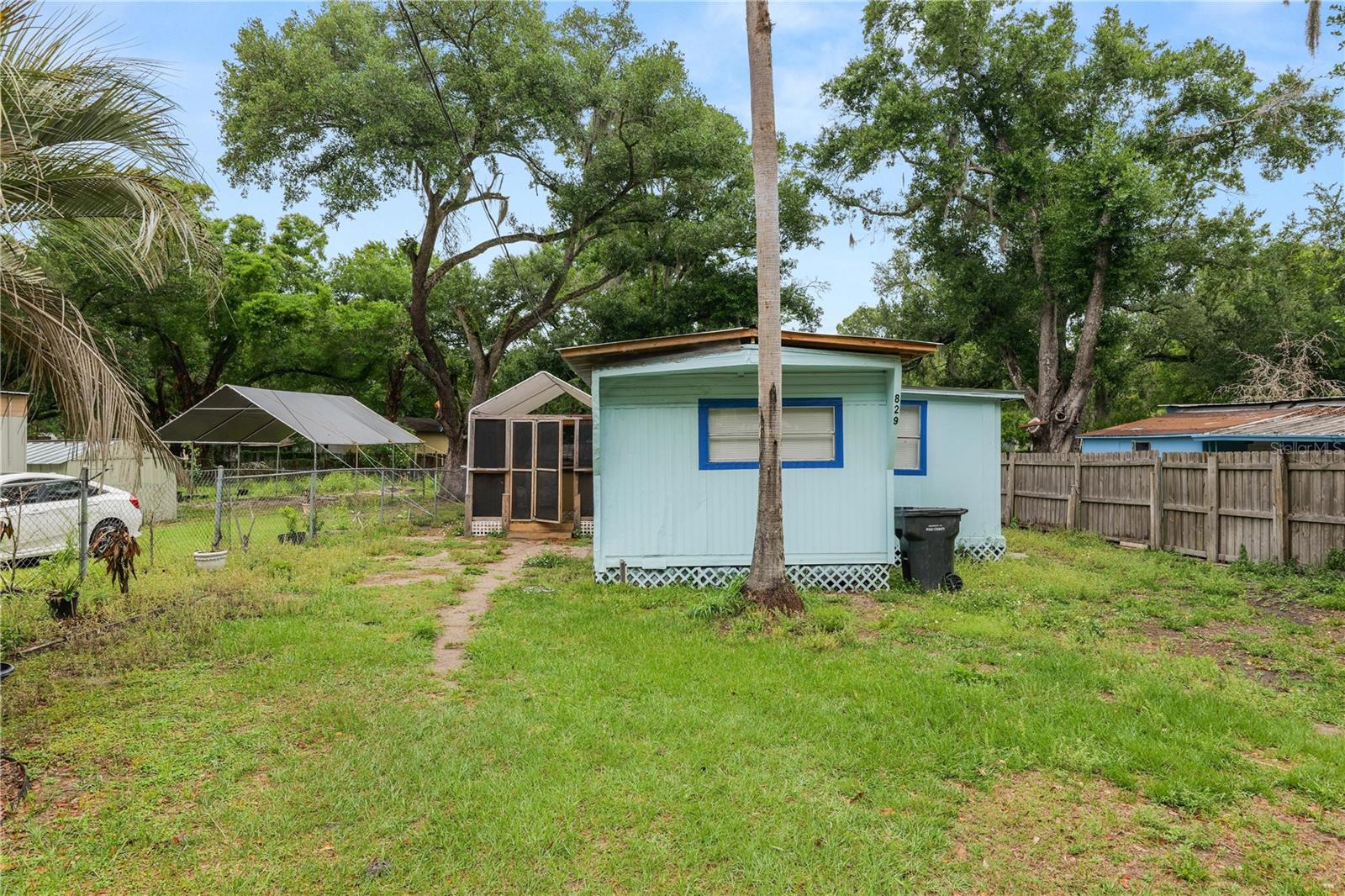 Photo of 829 NASHVILLE ROAD LAKELAND FL 33815