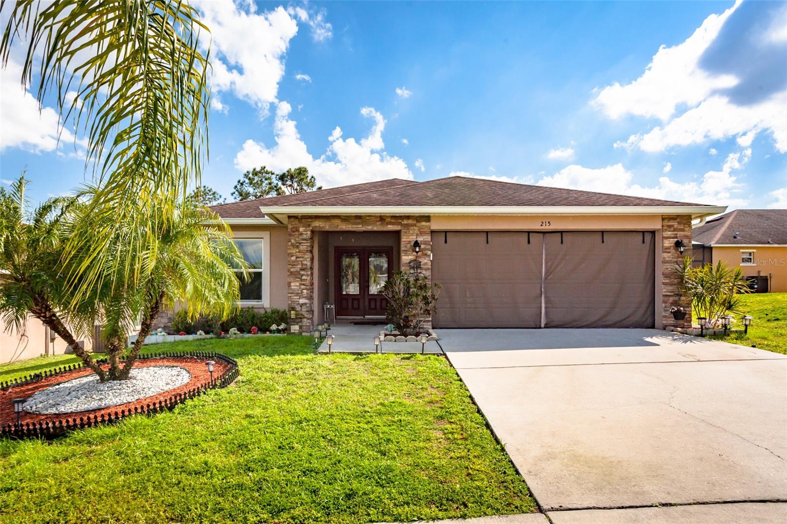 Photo of 215 CAPTAIN HOOK WAY DAVENPORT FL 33837