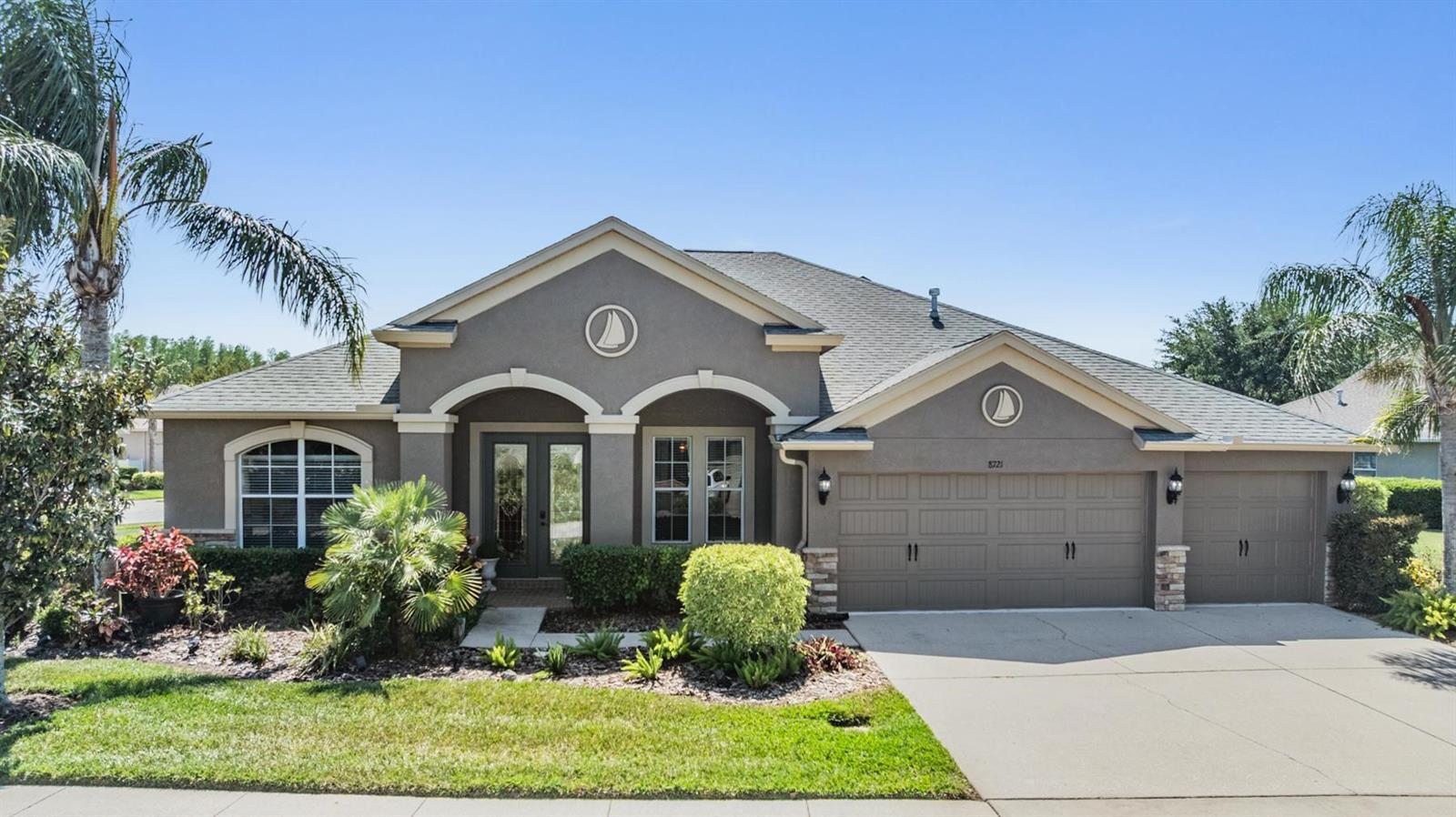 Photo of 8721 CRYSTAL CREEK COURT LAND O LAKES FL 34638