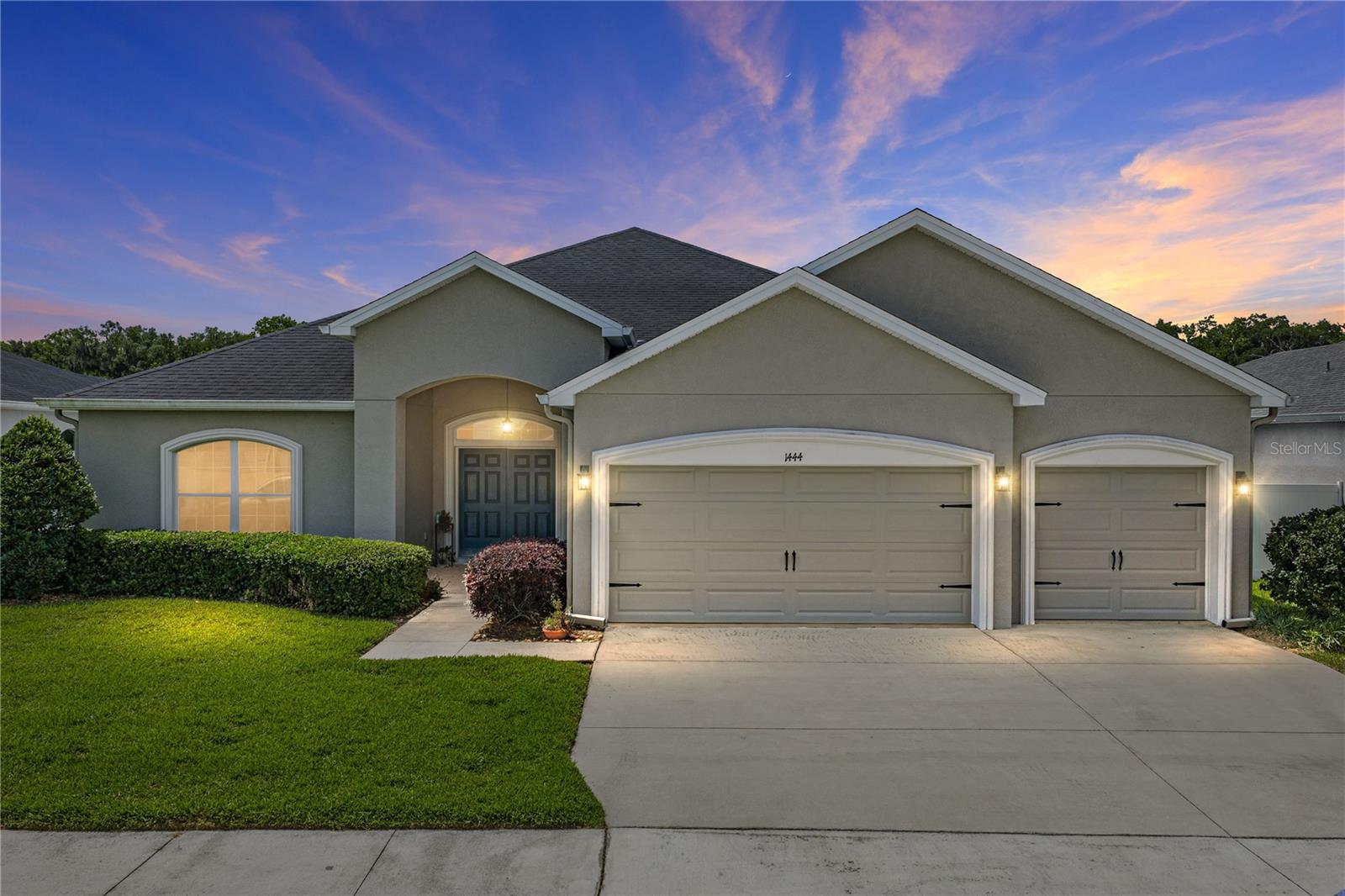 Photo of 1444 CYPRESS VIEW LANE LAKELAND FL 33811