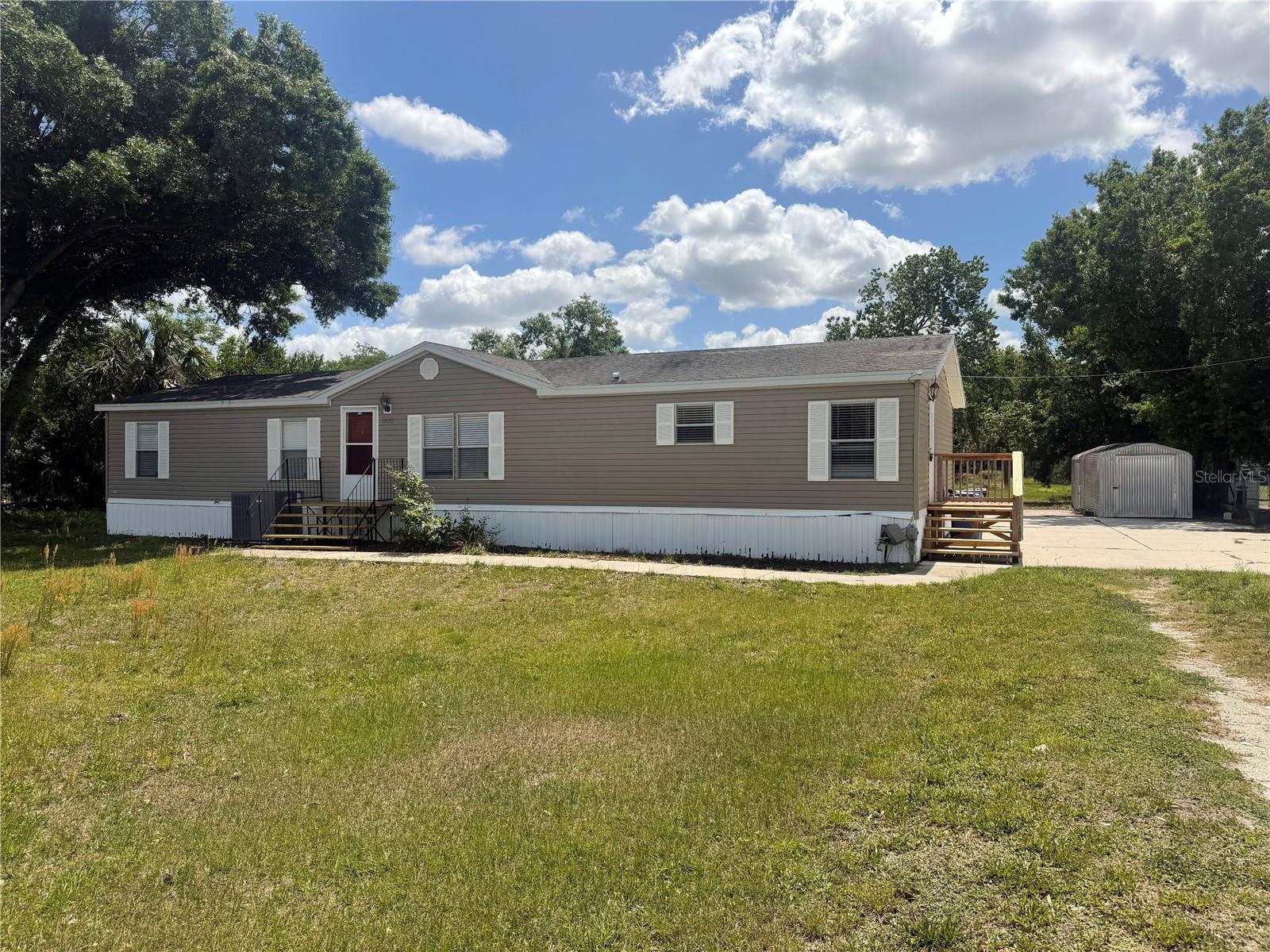 Photo of 12703 LOVERS LANE RIVERVIEW FL 33579