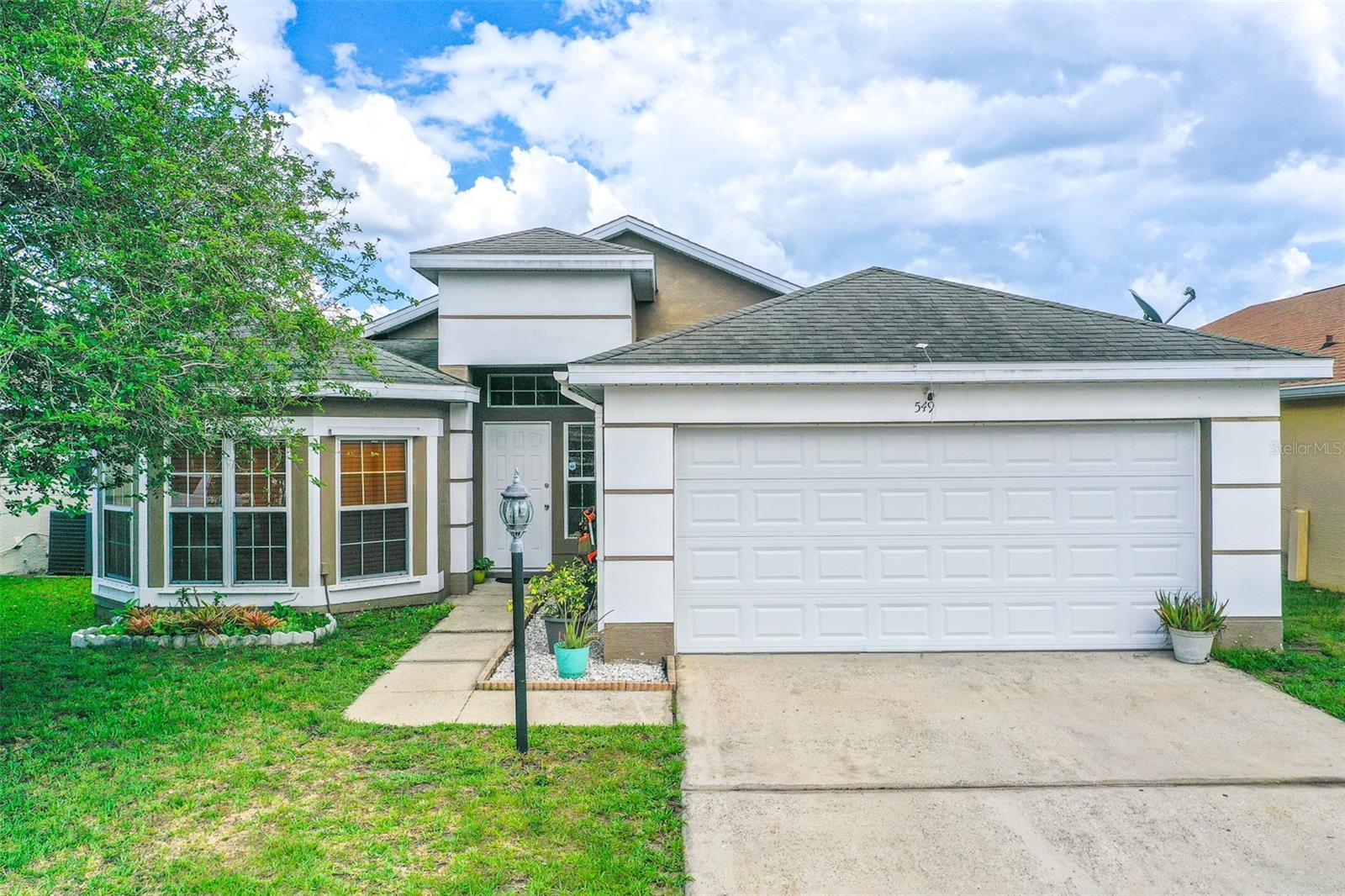 Photo of 549 SHORT PINE CIRCLE ORLANDO FL 32807