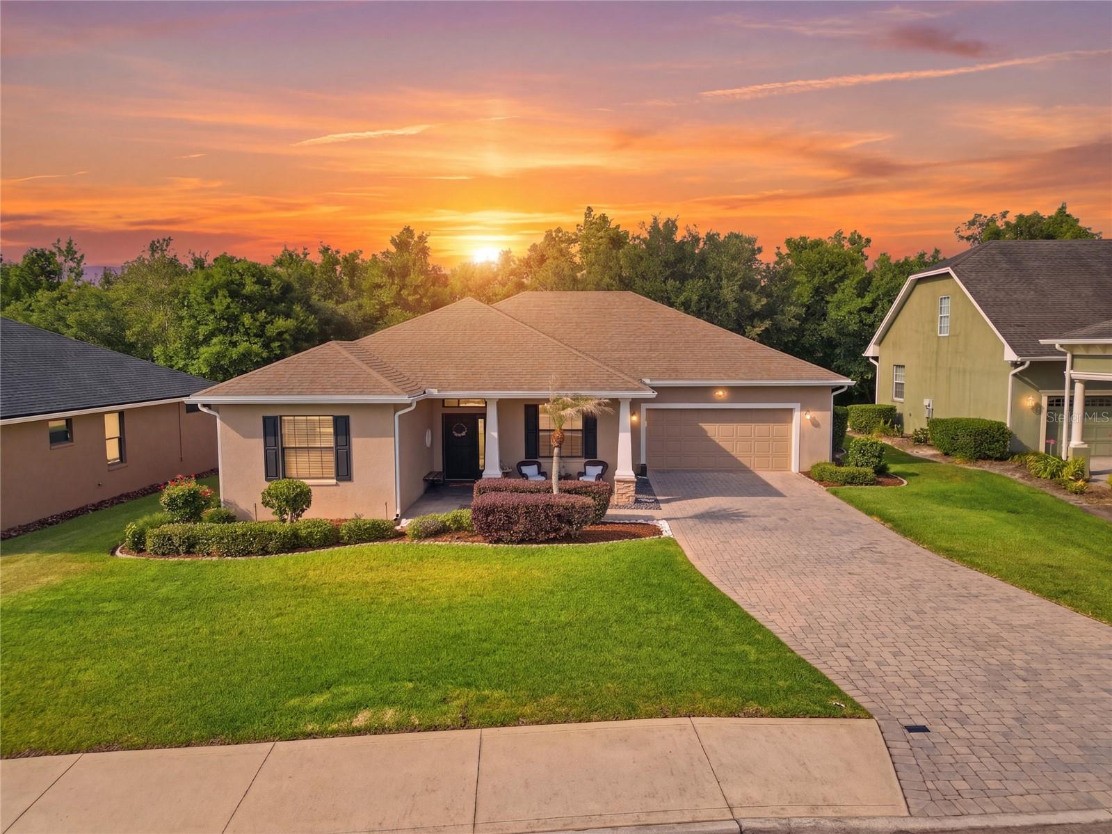 Photo of 4427 MICANOPE CRESCENT DRIVE LAKELAND FL 33811