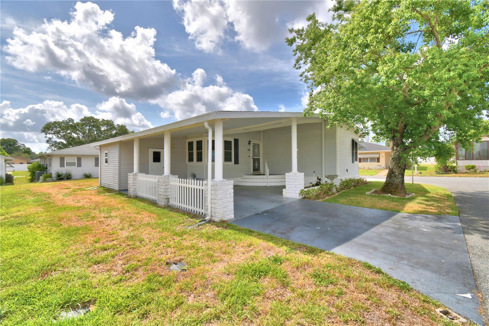 Photo of 4960 GOLDENVIEW LANE LAKELAND FL 33811