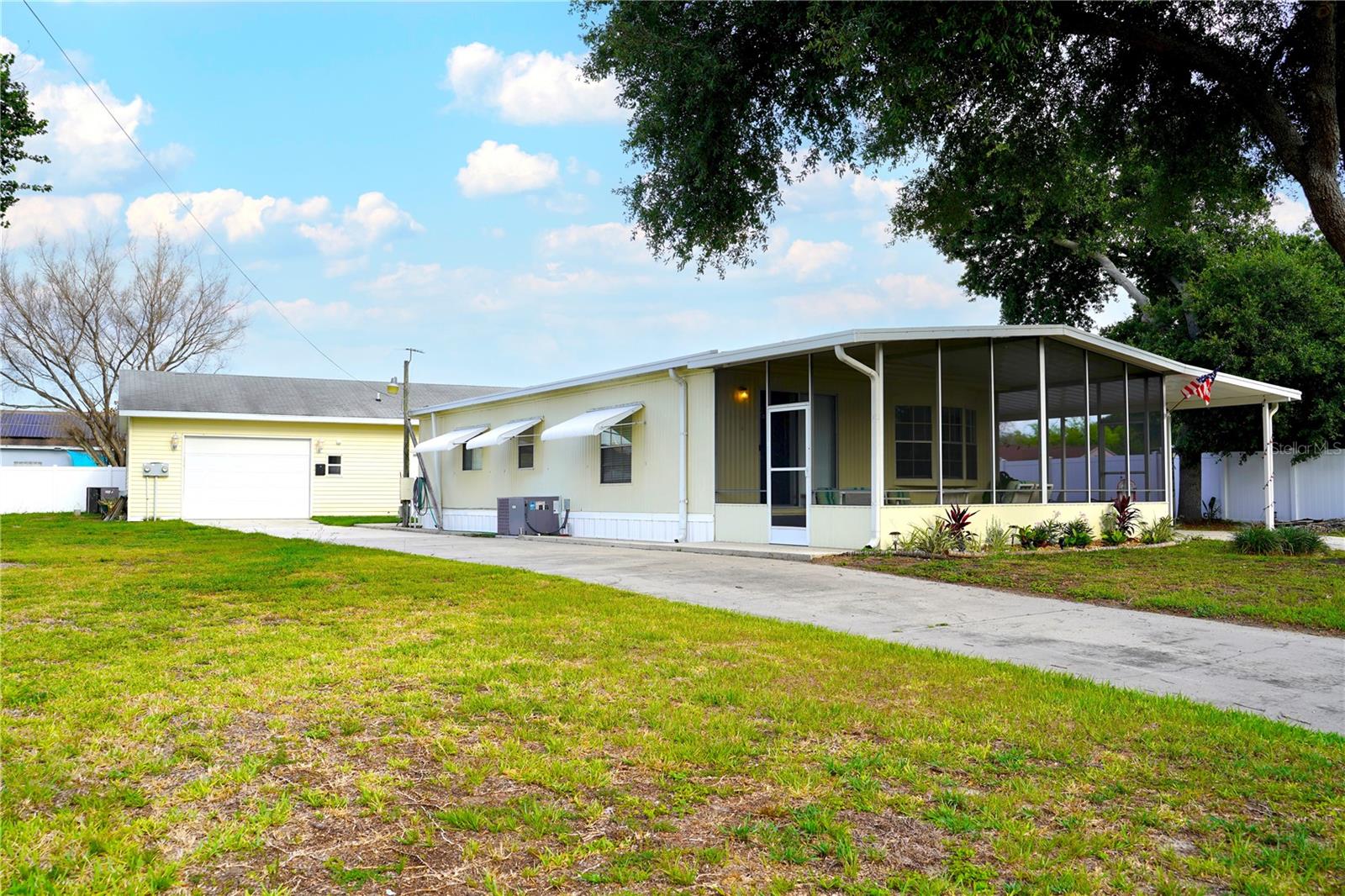 Photo of 5747 E LAKE FOX DRIVE WINTER HAVEN FL 33884