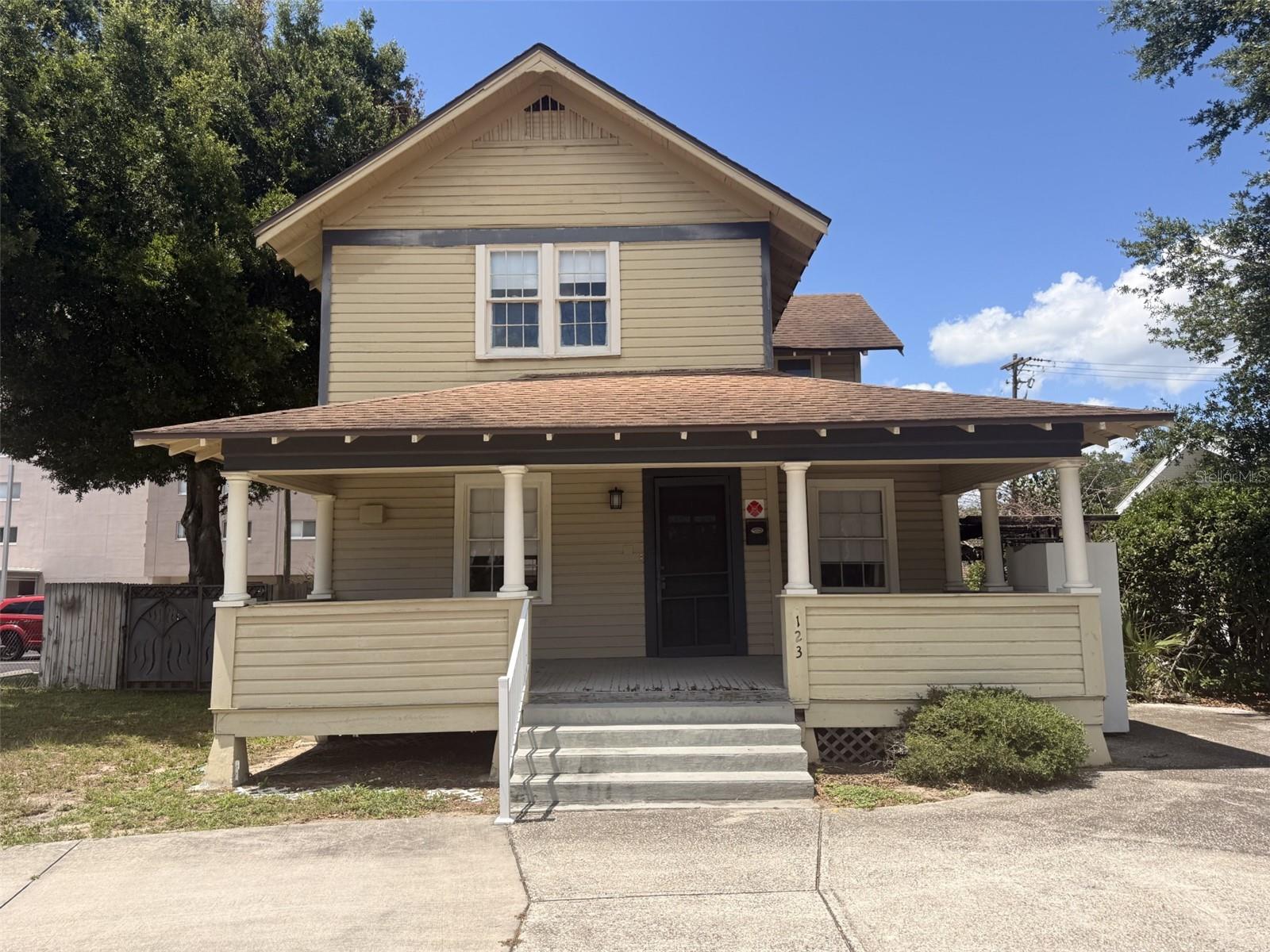 Photo of 123 AVENUE B WINTER HAVEN FL 33880