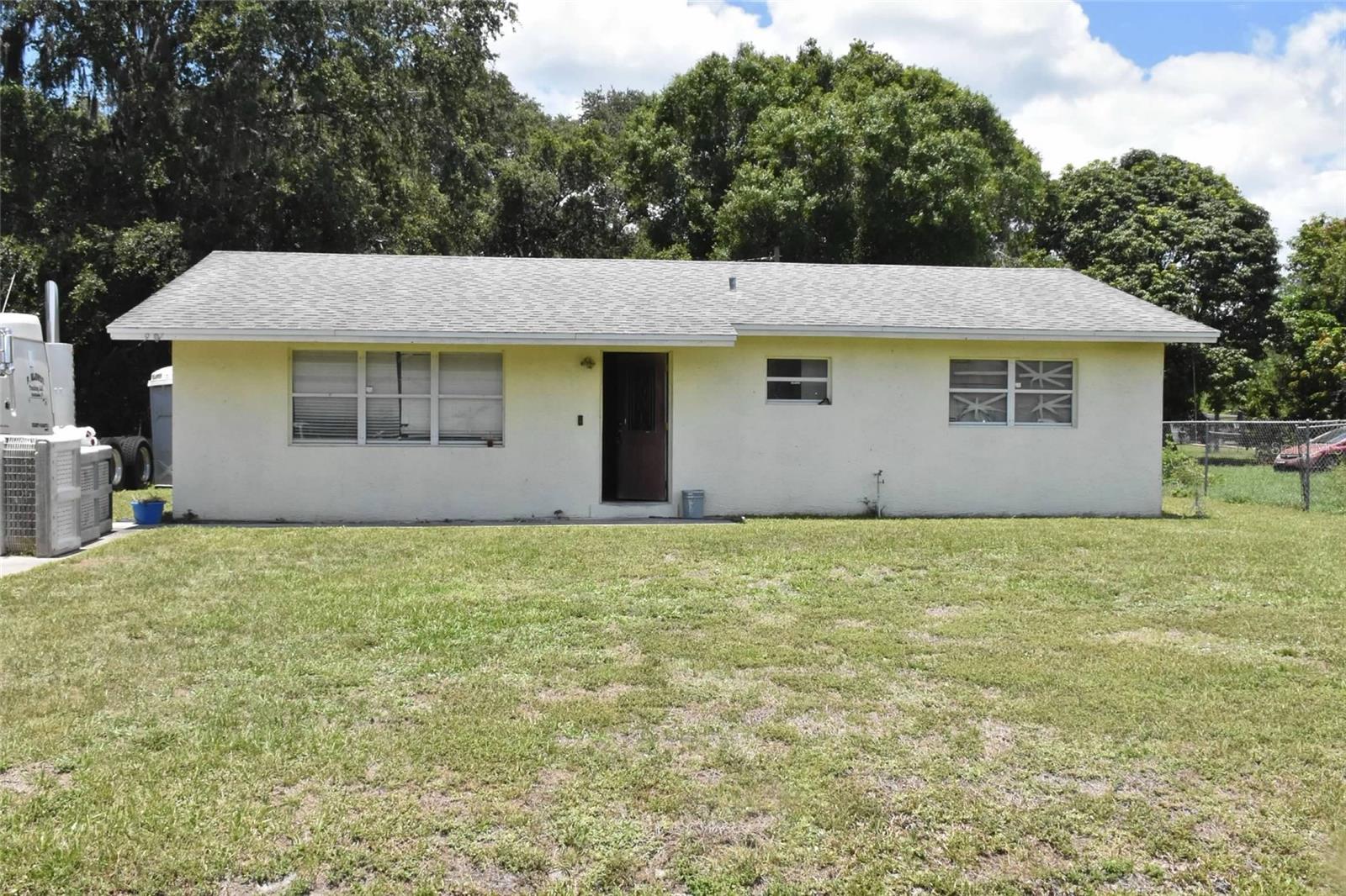 Photo of 907 PINE STREET IMMOKALEE FL 34142