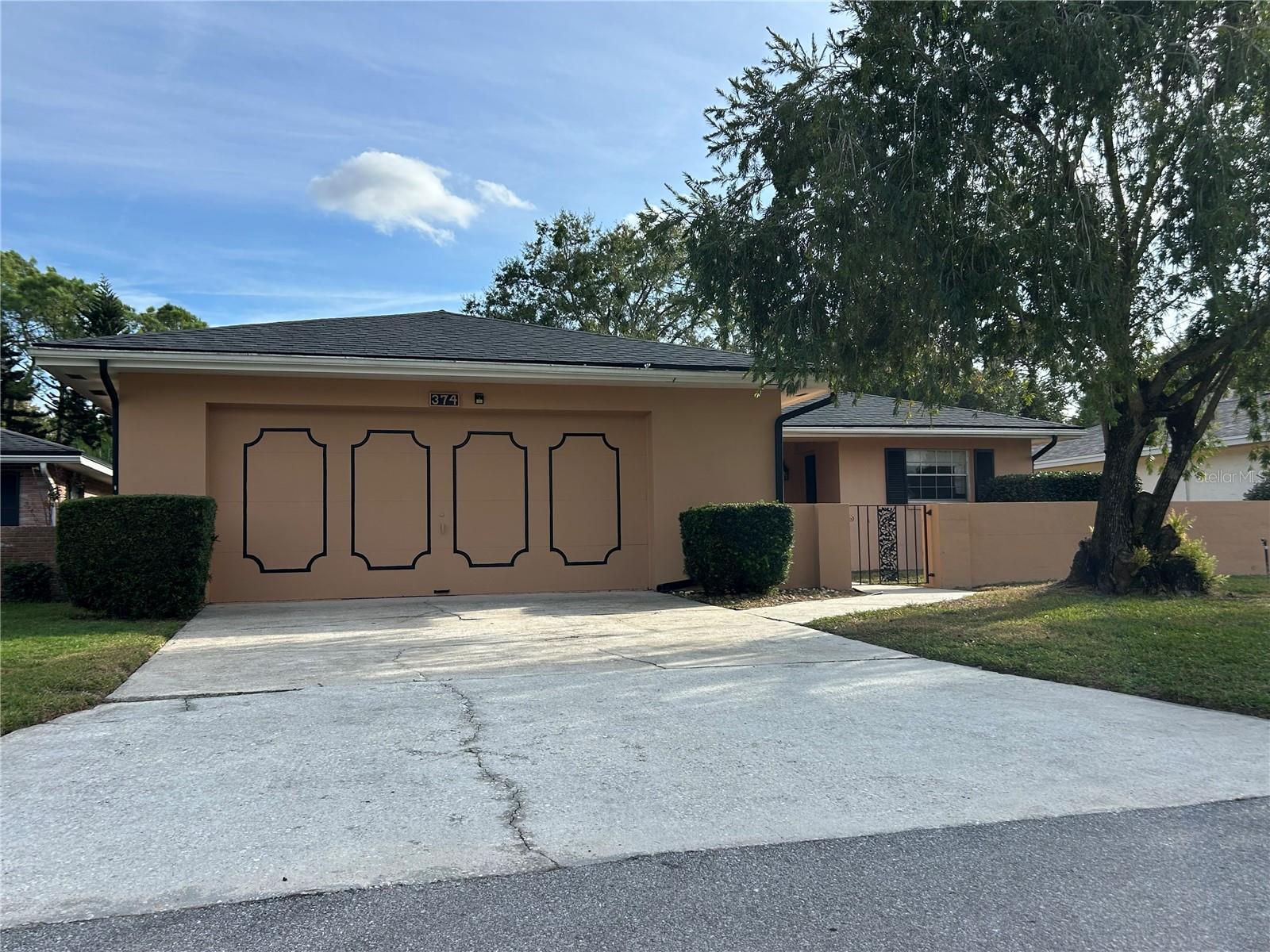 Photo of 374 TROON COURT WINTER HAVEN FL 33884