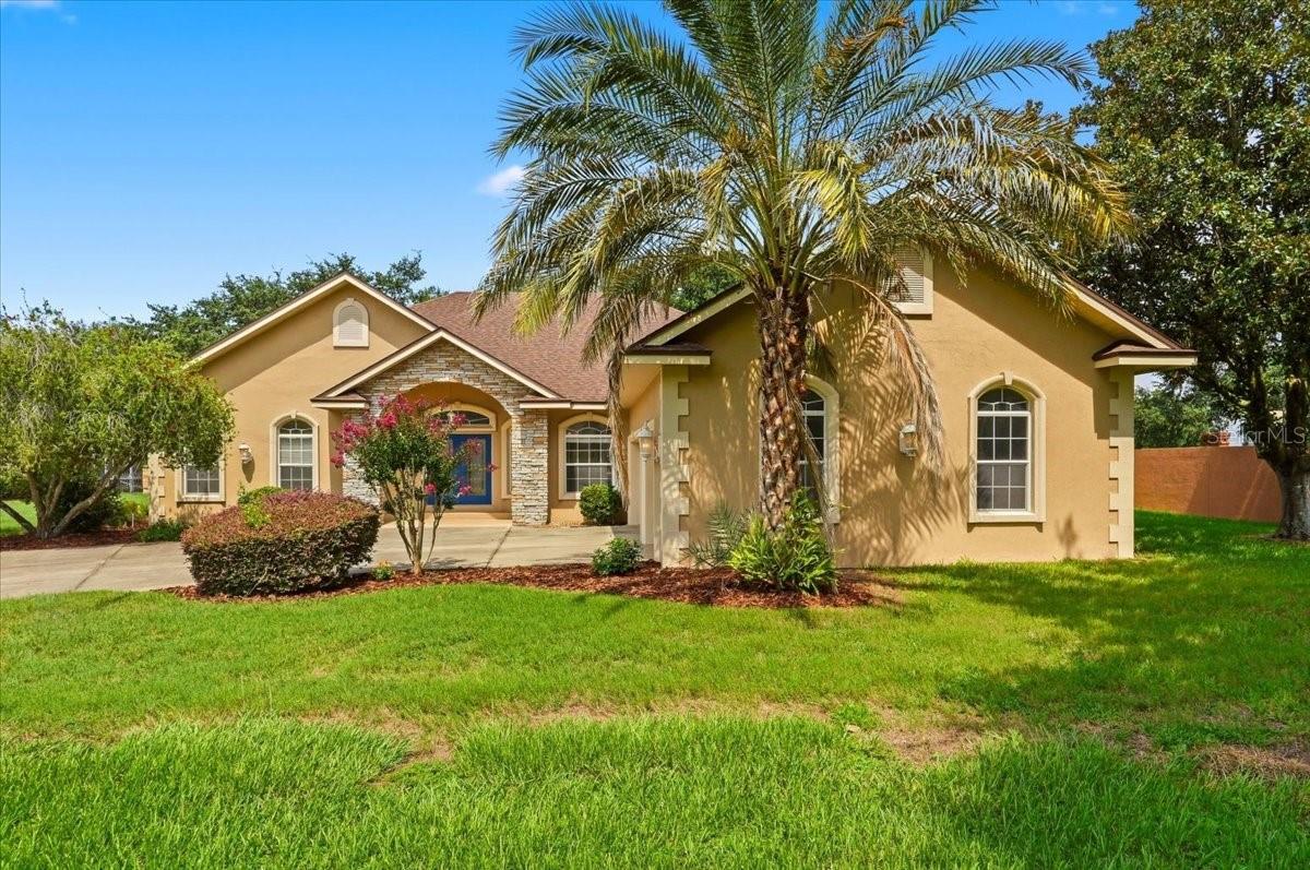 Photo of 5646 HILLVIEW COURT LAKELAND FL 33810
