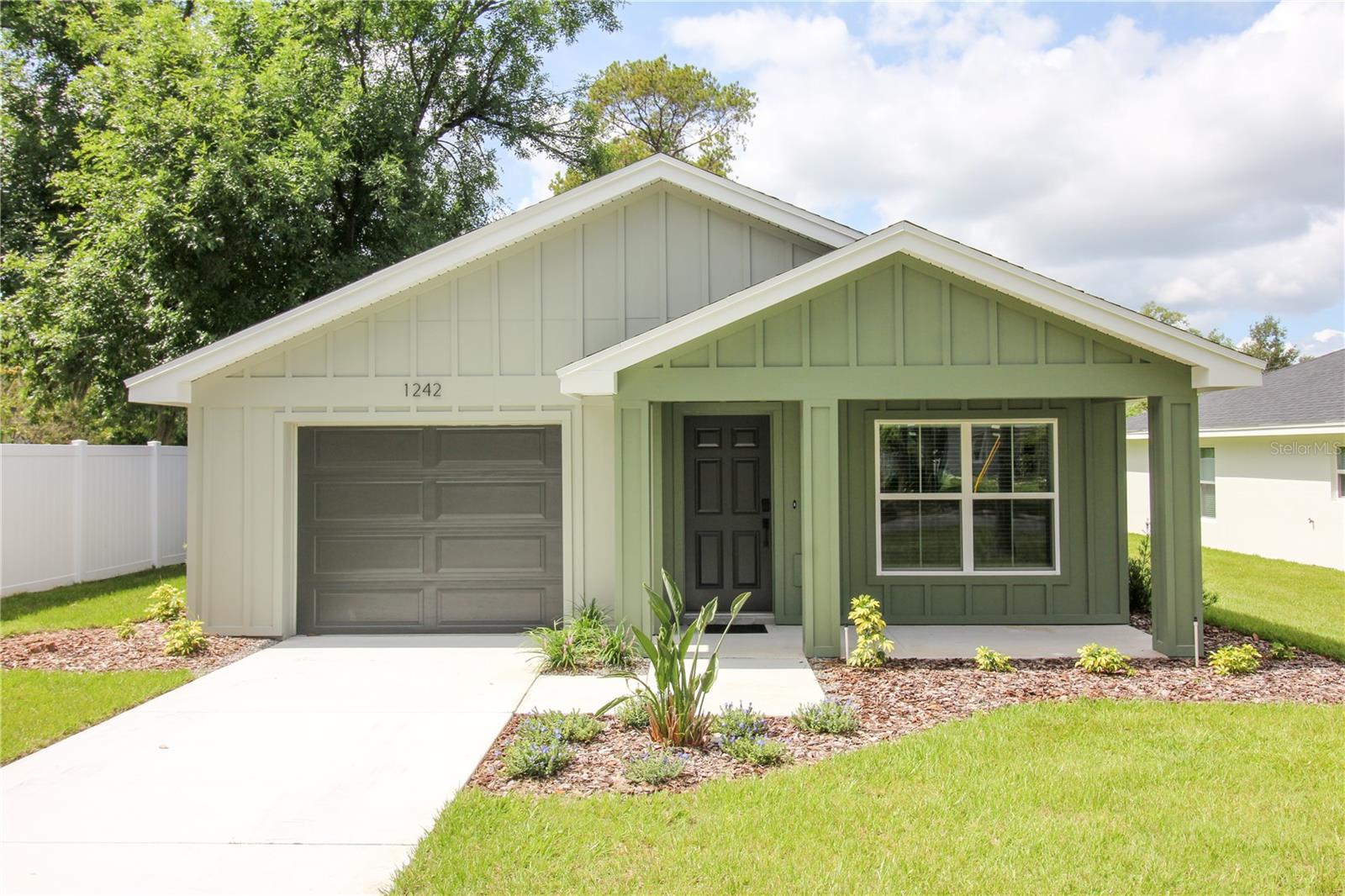 Photo of 1242 DOROTHY STREET LAKELAND FL 33815