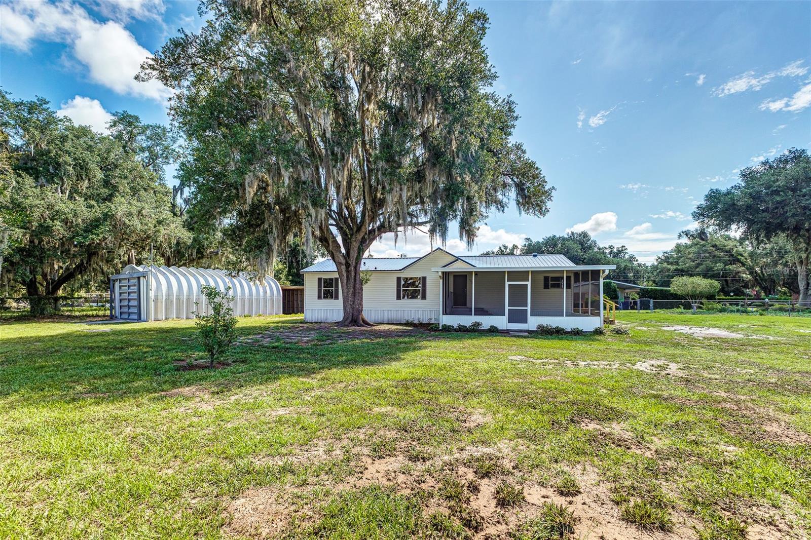 Photo of 8905 CARROLWOOD DRIVE LAKELAND FL 33810
