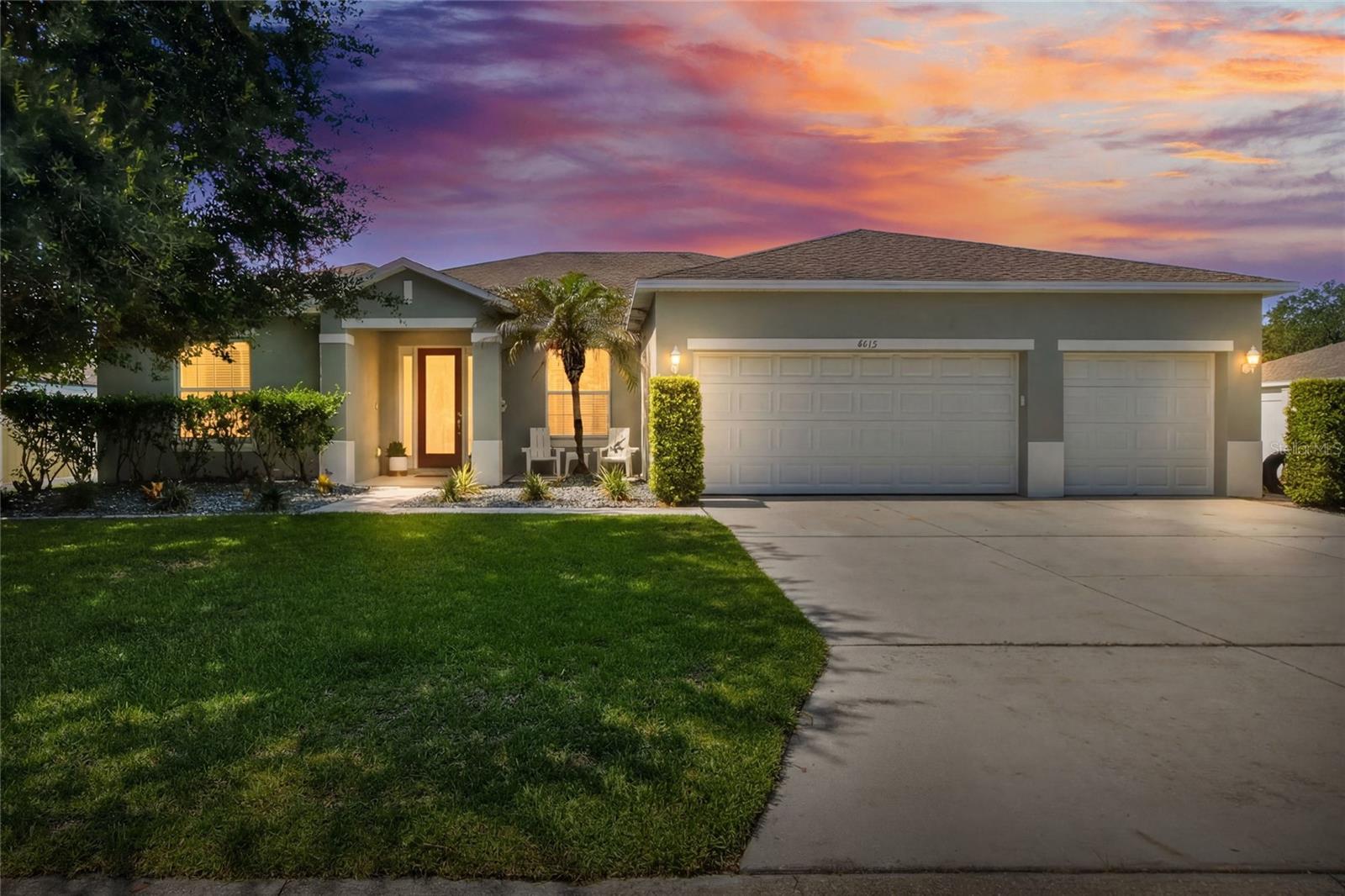 Photo of 4015 TIVERTON WAY LAKELAND FL 33813