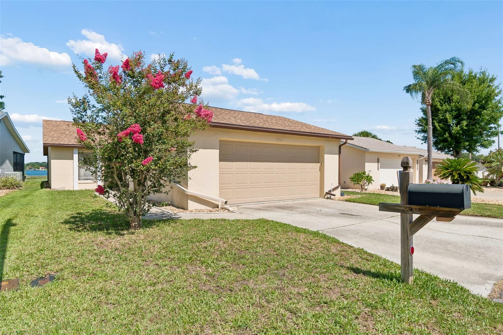Photo of 3962 CYPRESS LANDING WINTER HAVEN FL 33884