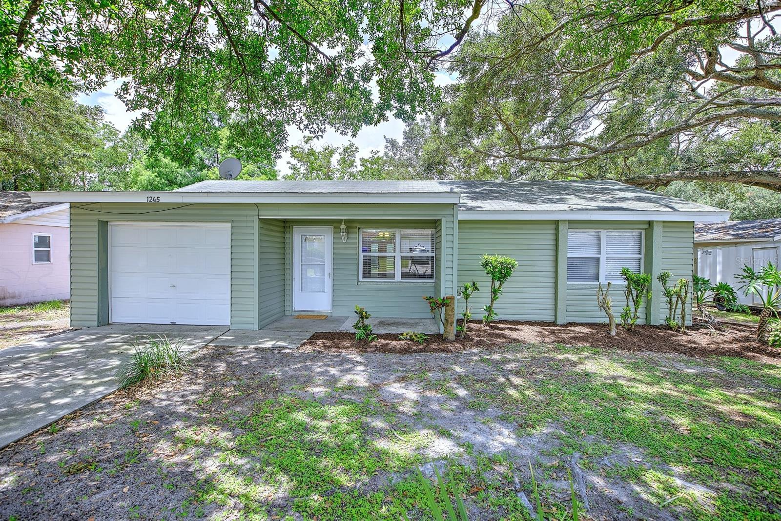 Photo of 1245 HONEYTREE LN E LANE LAKELAND FL 33801