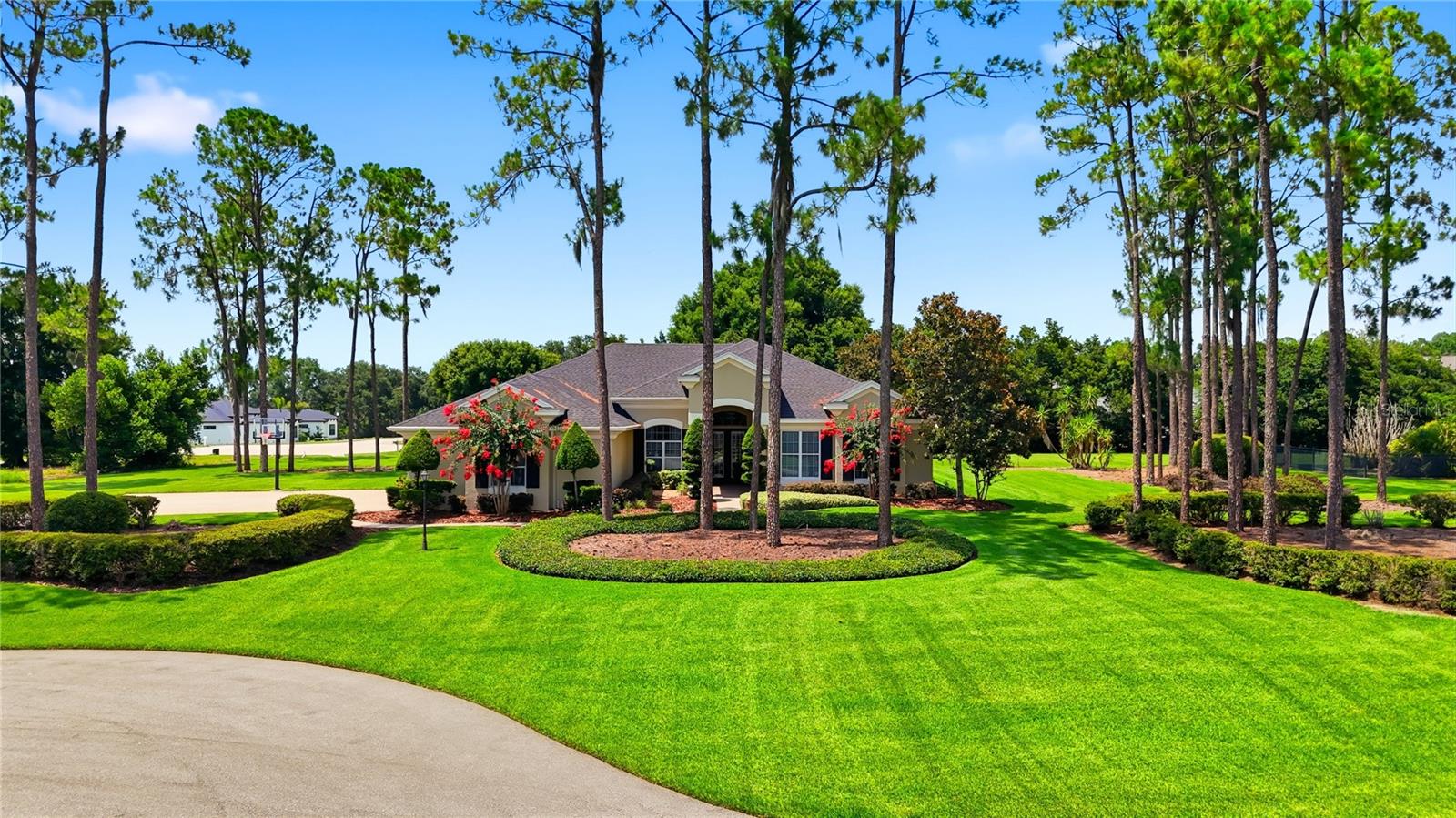 Photo of 140 SYLVANA COURT AUBURNDALE FL 33823