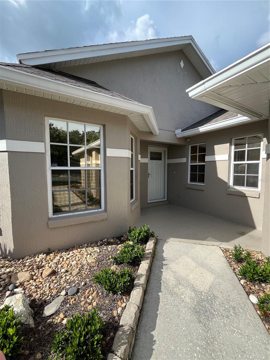 Photo of 2160 SUNSTONE DRIVE LAKELAND FL 33813