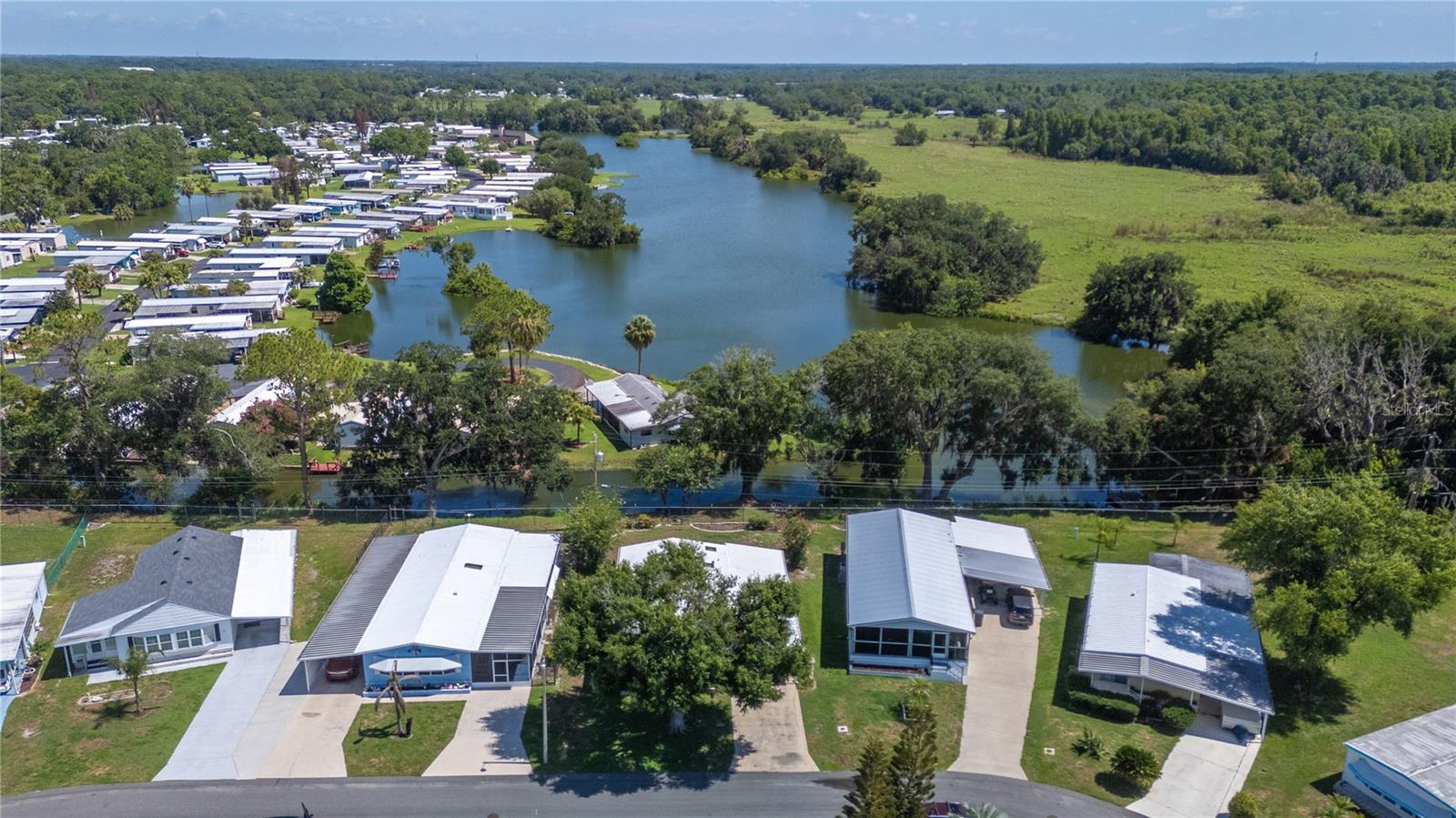 Photo of 1610 REYNOLDS ROAD #333 LAKELAND FL 33801