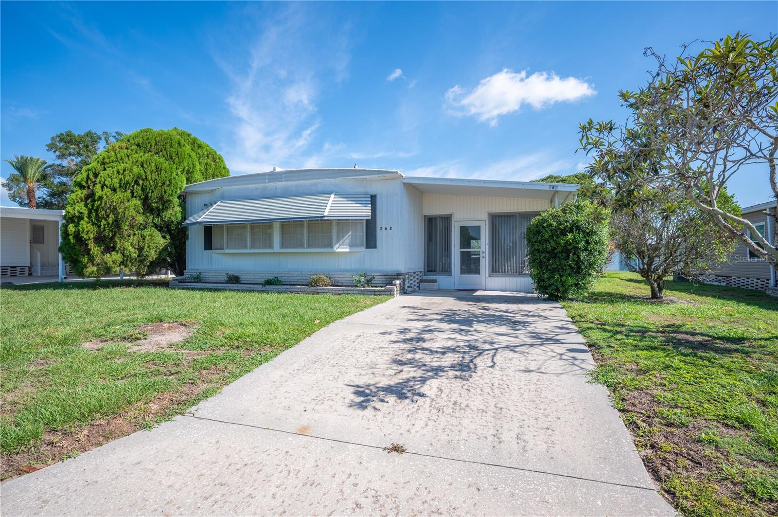 Photo of 1610 REYNOLDS ROAD #262 LAKELAND FL 33801