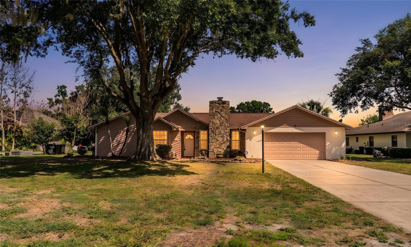 Photo of 85 COUNTRY CLUB LANE MULBERRY FL 33860
