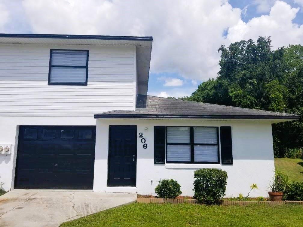 Photo of 206 MARY CATHERINE COURT LAKELAND FL 33809