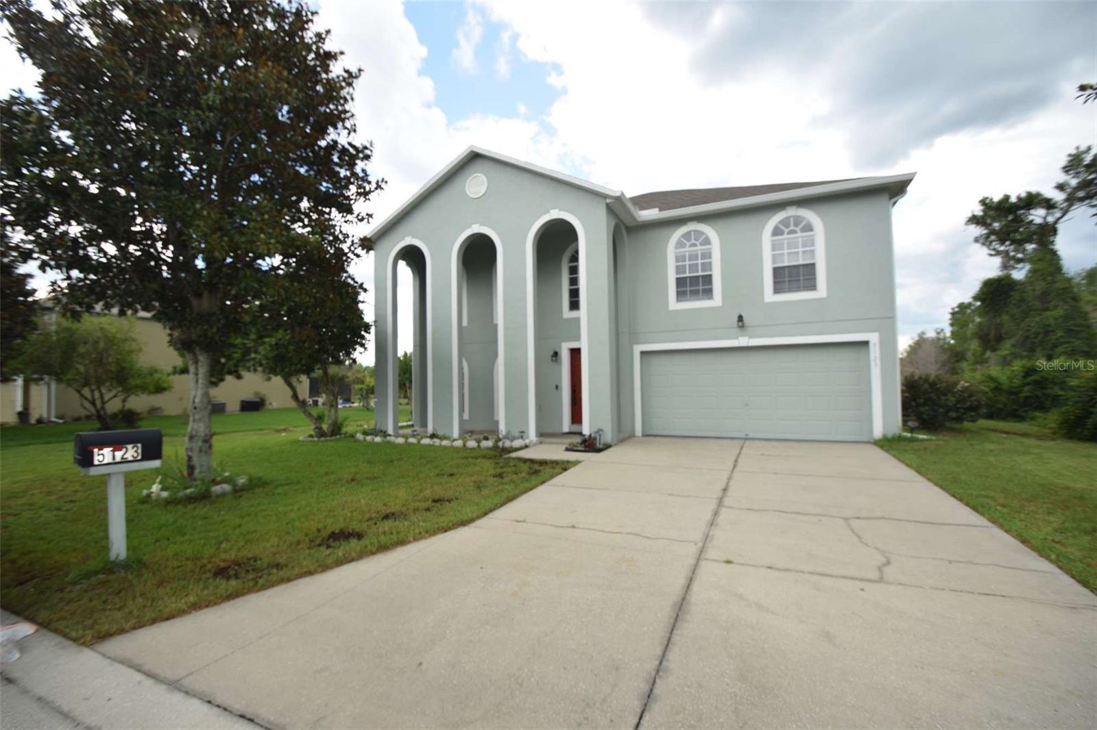Photo of 5123 SPANISH OAKS DRIVE LAKELAND FL 33805