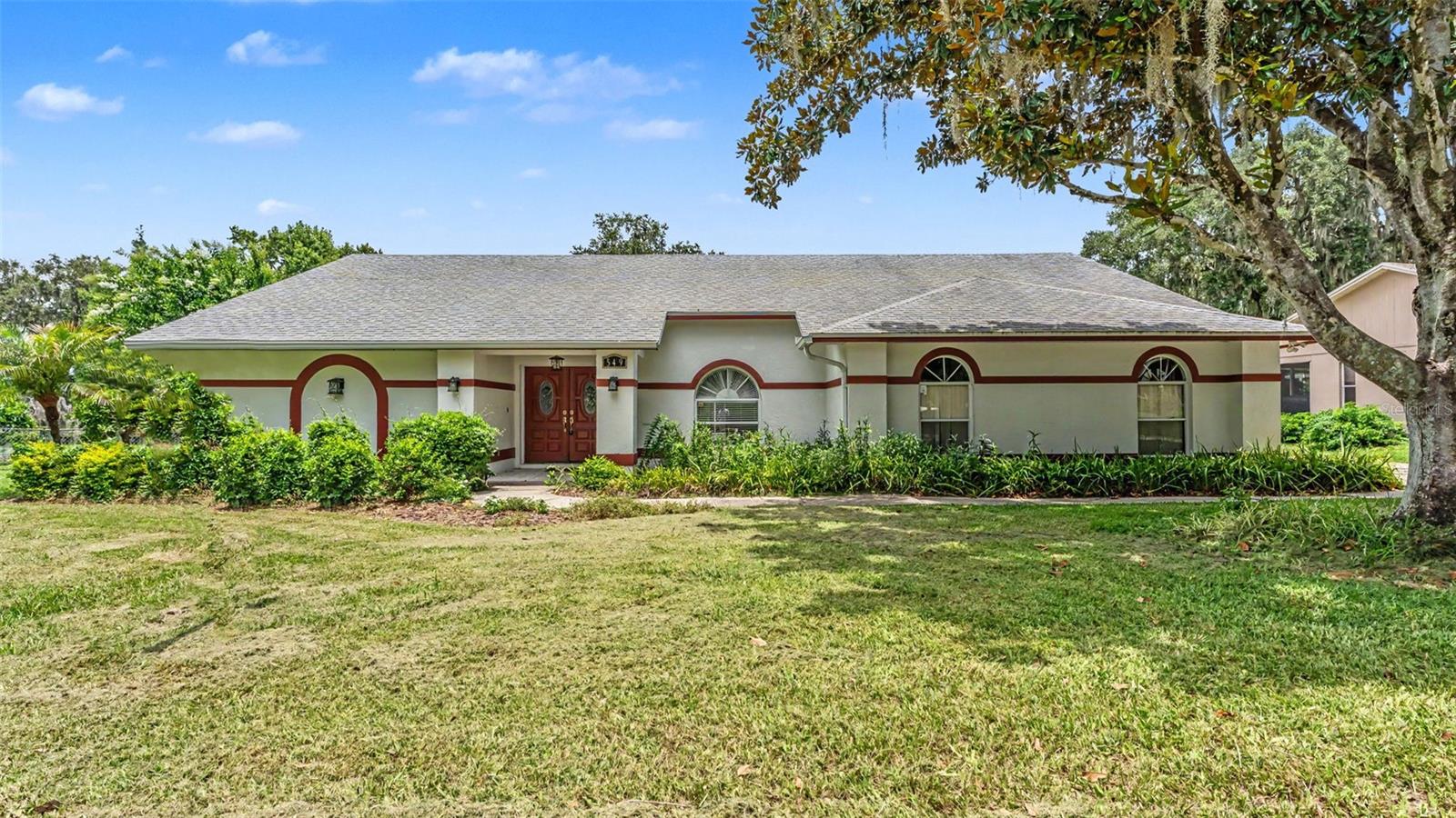 Photo of 549 PENINSULAR DRIVE LAKELAND FL 33813