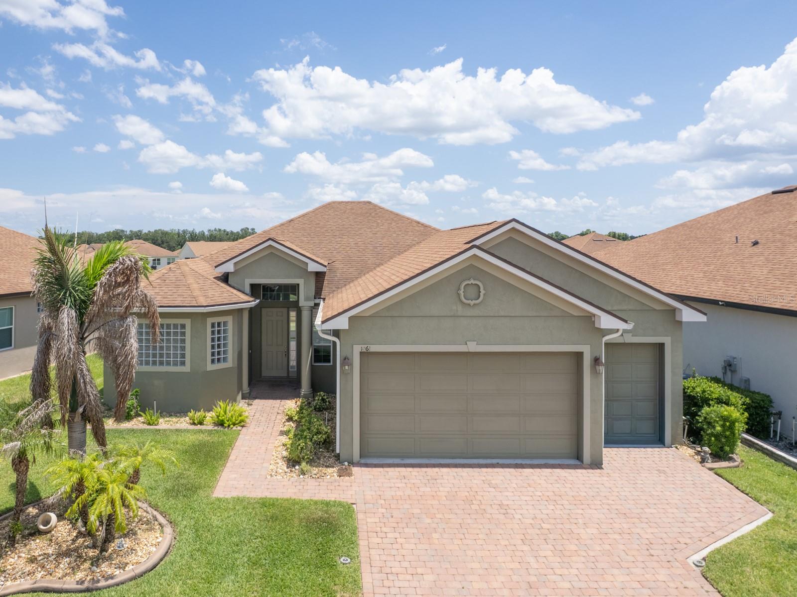 Photo of 1061 SAWGRASS DRIVE WINTER HAVEN FL 33884