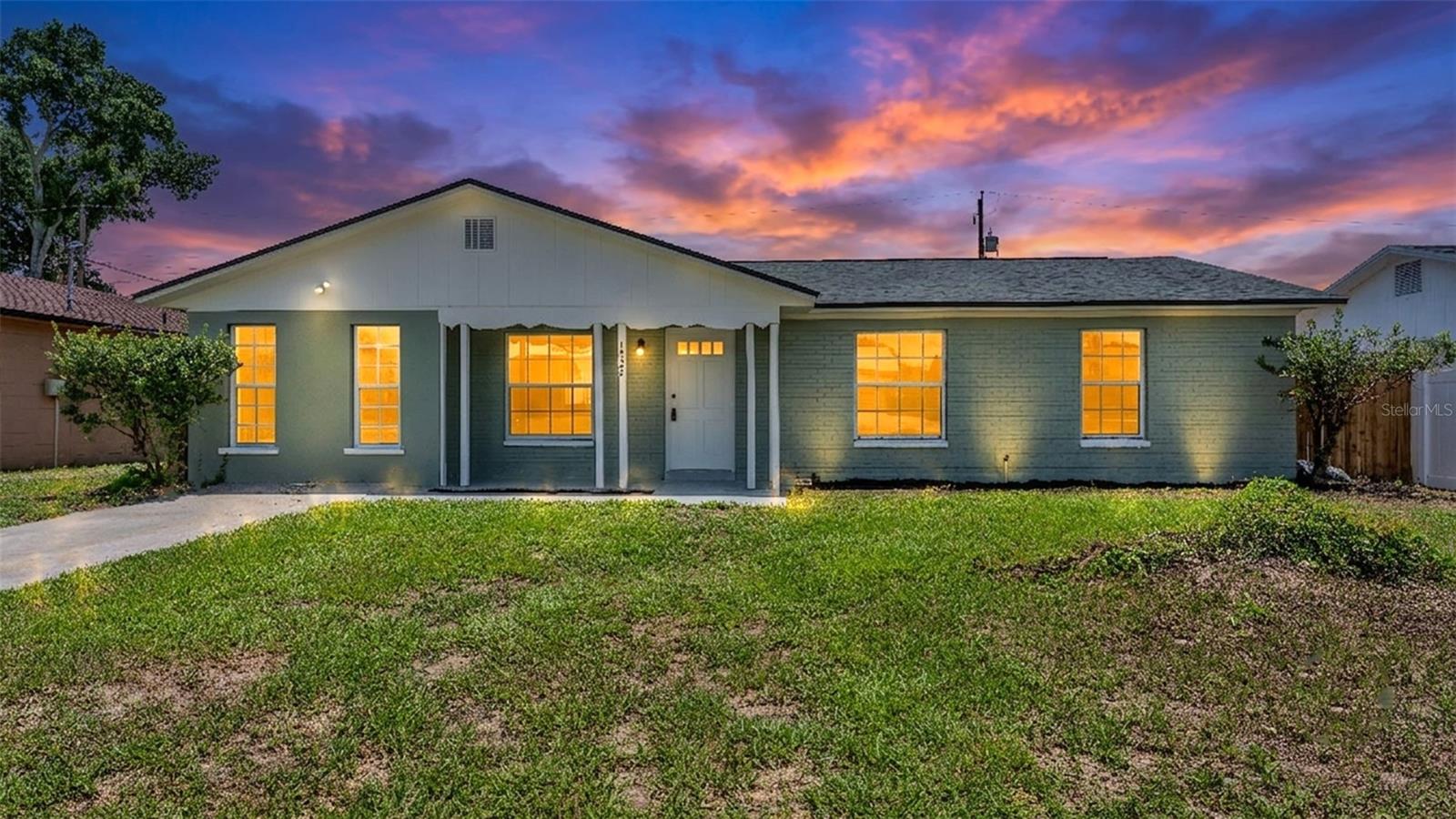Photo of 1726 CORDOVA CIRCLE LAKELAND FL 33801