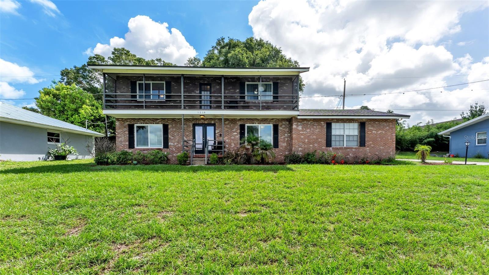 Photo of 1218 LAKE ARIANA BOULEVARD AUBURNDALE FL 33823