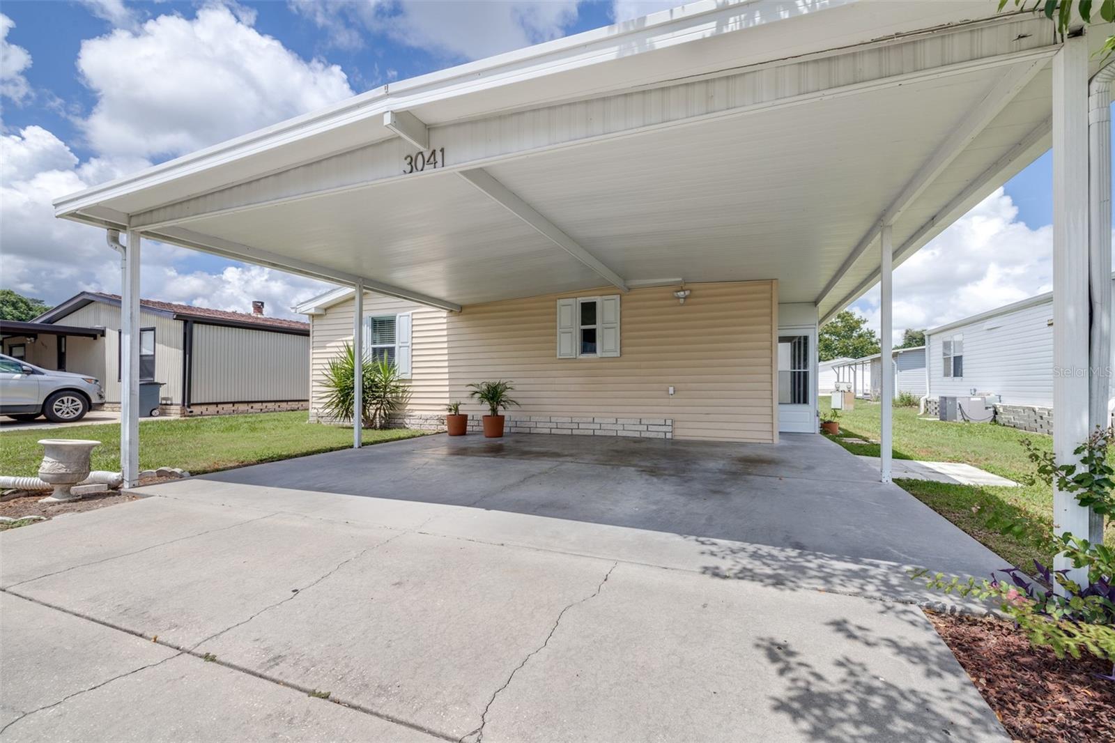 Photo of 3041 SHORT LEAF STREET WESLEY CHAPEL FL 33543