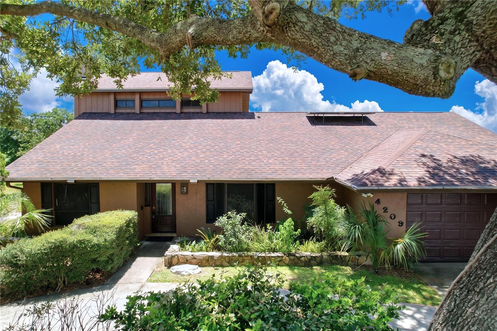 Photo of 4209 STAFFORDSHIRE DRIVE LAKELAND FL 33809