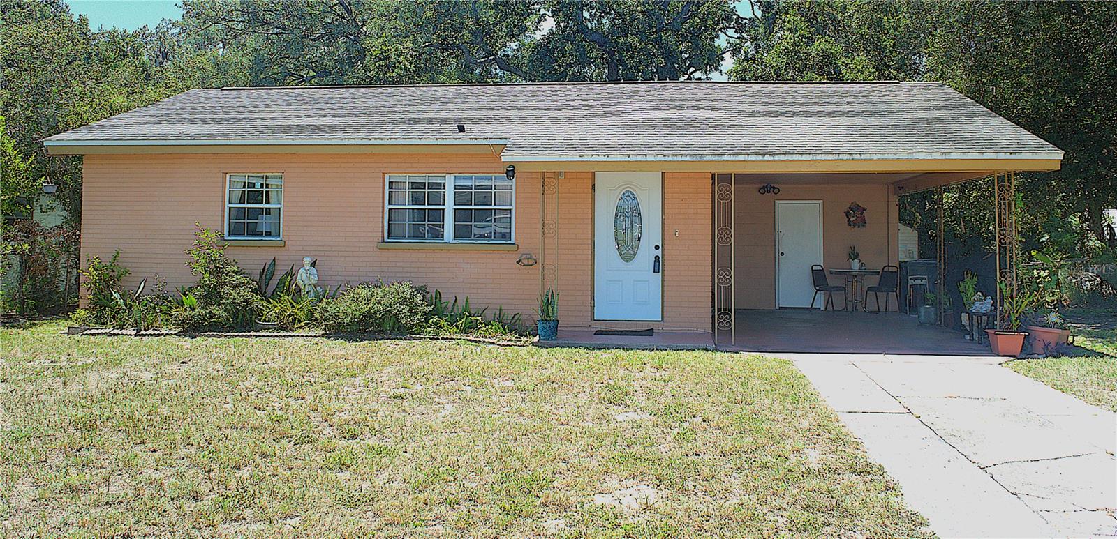 Photo of 2721 SUNSHINE DRIVE LAKELAND FL 33801