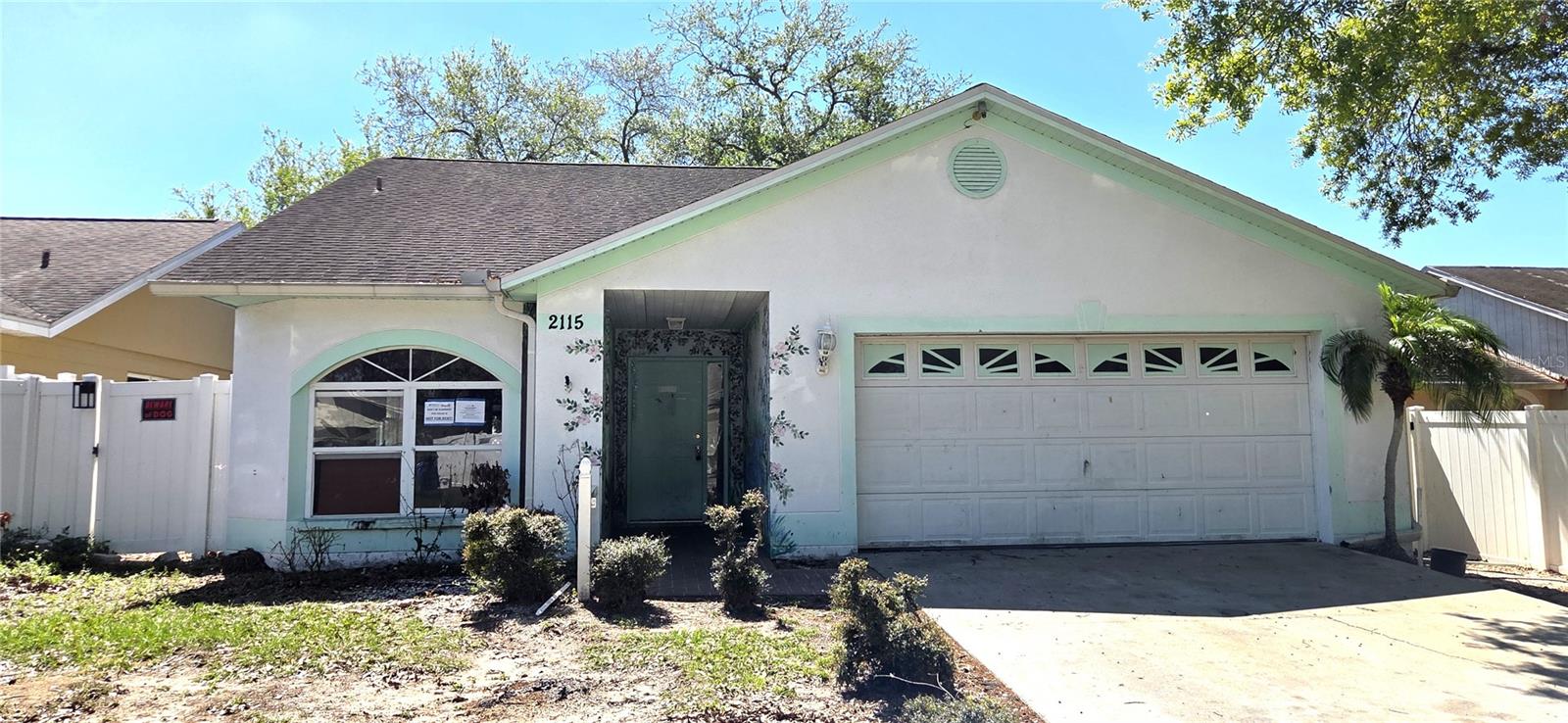 Photo of 2115 INTERVISTA LANE VALRICO FL 33594