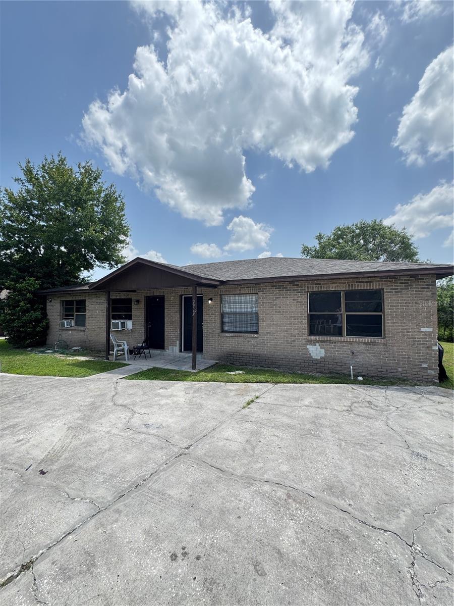 Photo of 2929 NINE IRON DRIVE LAKELAND FL 33801