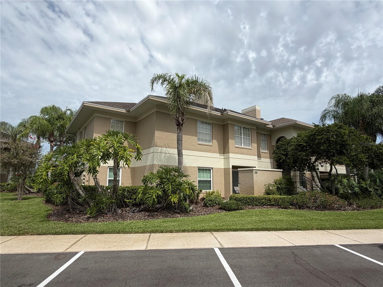Photo of 802 EAGLE POND DRIVE #802 WINTER HAVEN FL 33884