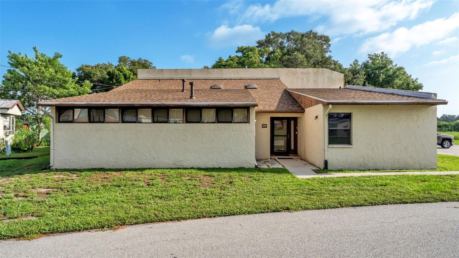 Photo of 1880 N CRYSTAL LAKE DRIVE #69 LAKELAND FL 33801