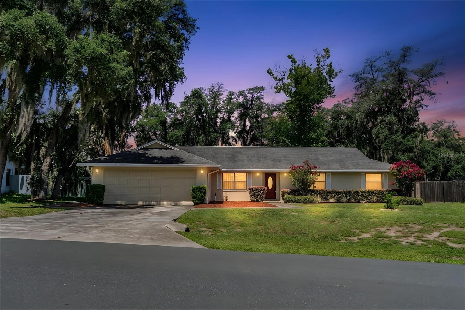 Photo of 7716 NATURE TRAIL LAKELAND FL 33809