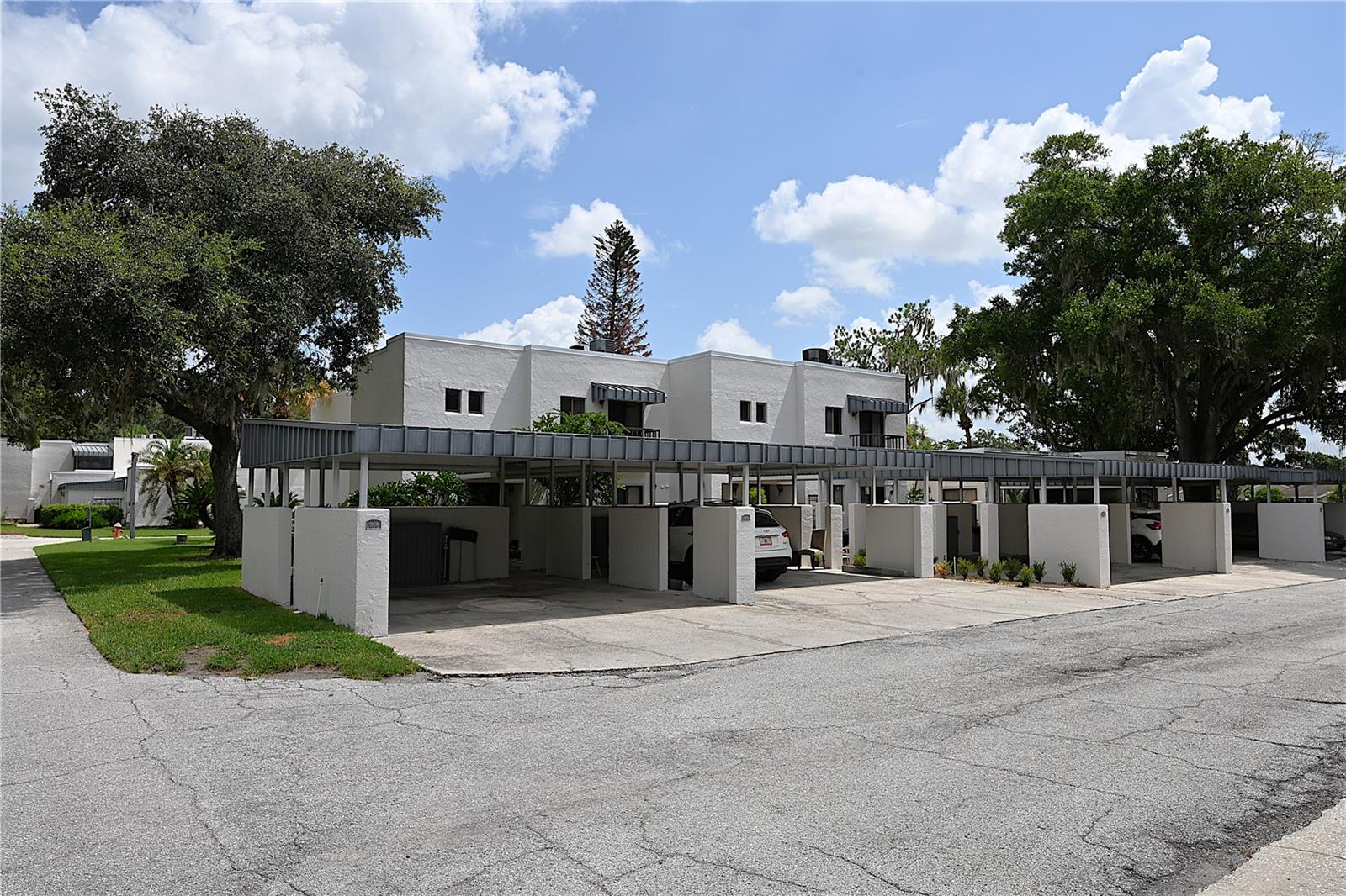 Photo of 1808 VILLAGE COURT MULBERRY FL 33860