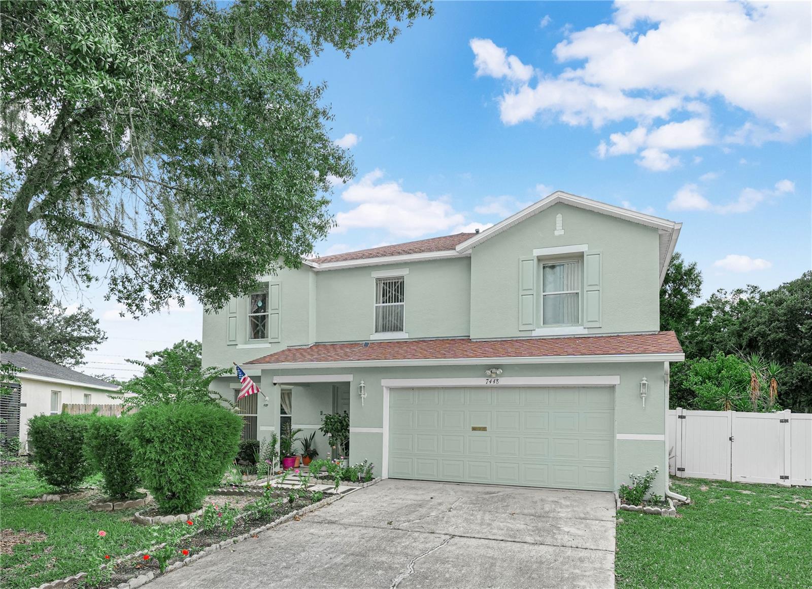 Photo of 7448 HUNTERS GREENE CIRCLE LAKELAND FL 33810