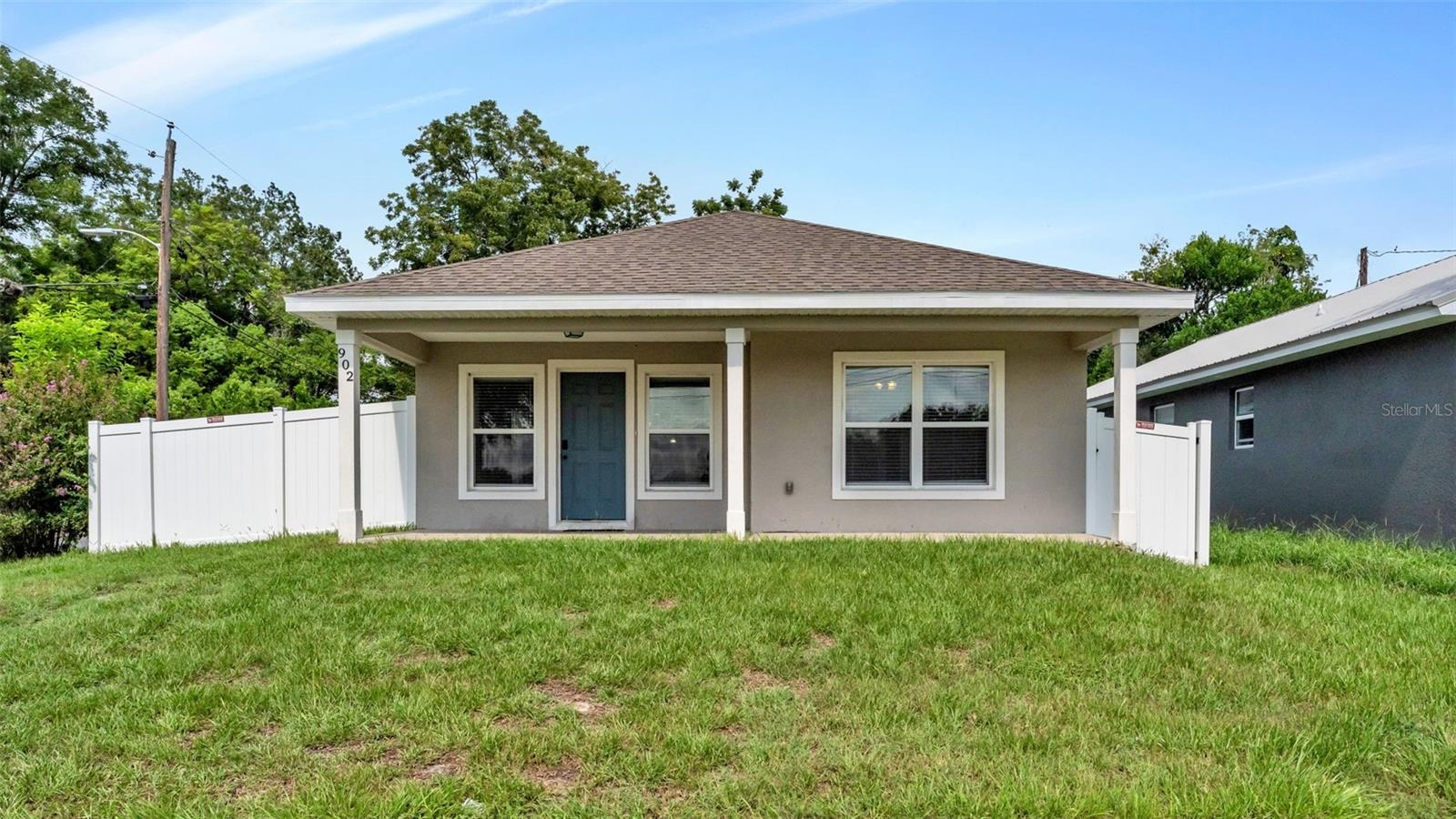 Photo of 902 N VERMONT AVENUE LAKELAND FL 33801