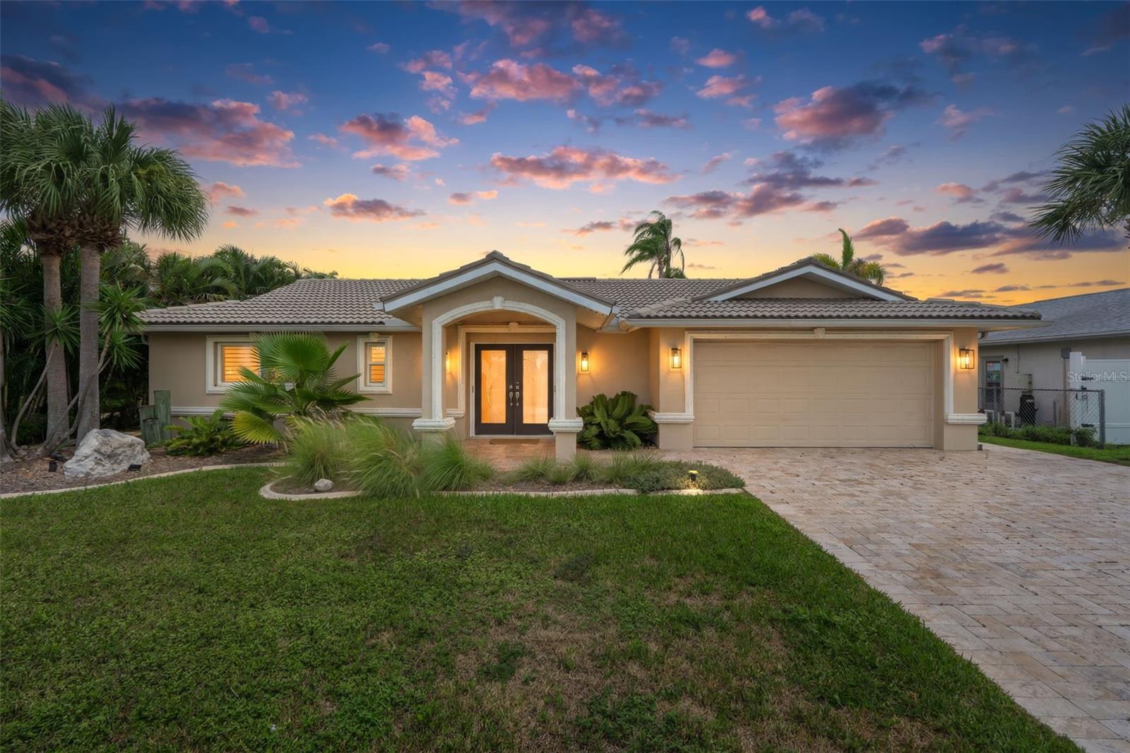 Photo of 5548 LEEWARD LANE NEW PORT RICHEY FL 34652