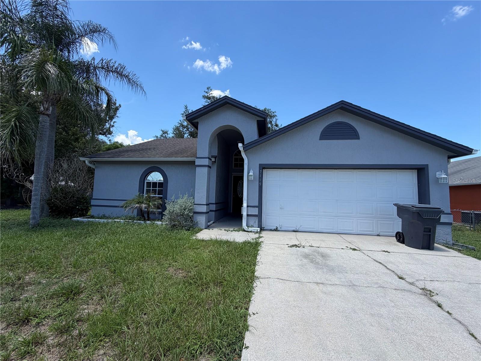 Photo of 7119 PEBBLE PASS LOOP LAKELAND FL 33810